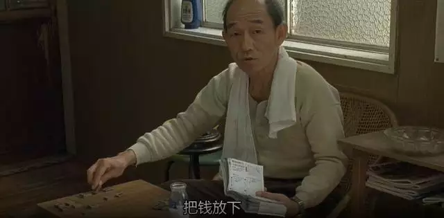 属蛇的男人太可怕了p，属蛇男的婚姻与命运