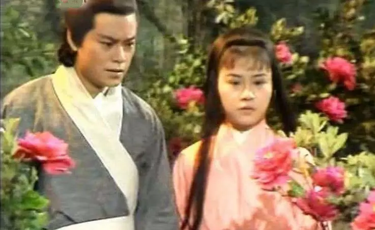 976年龙女性格和命运，1976年属龙女2022