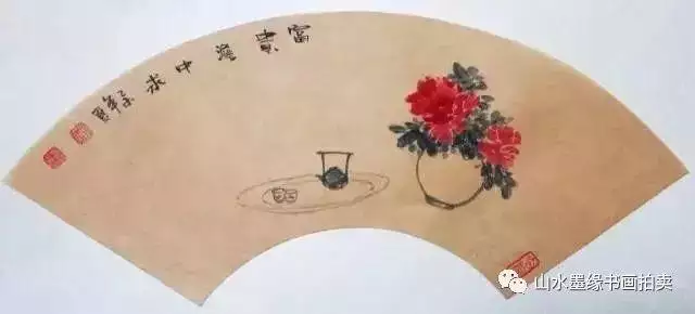 属蛇家里适合挂什么画，属蛇的家里客厅挂什么画