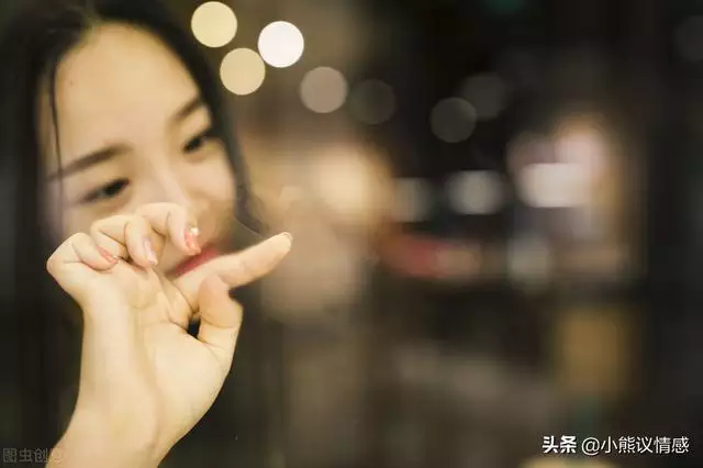 女人走桃花运的征兆，桃花运最旺的九种女人