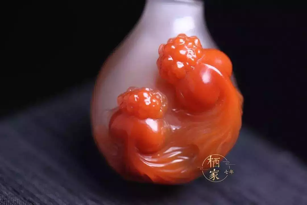 属鸡的为什么不能戴玉，属鸡1993剑锋金命晚婚