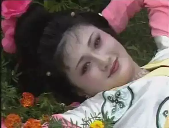 有3朵正缘桃花会有几次婚姻，正缘桃花4朵什么情况