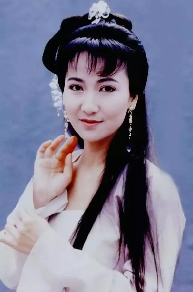 994年跟1998年配吗，1994年属狗更佳婚配"