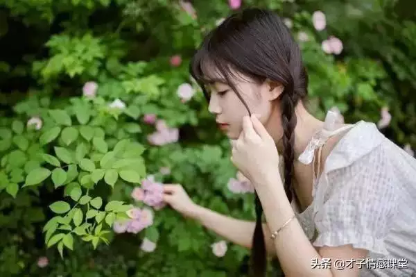 男猴和女猴配婚姻好不好，92年属猴一生三大劫