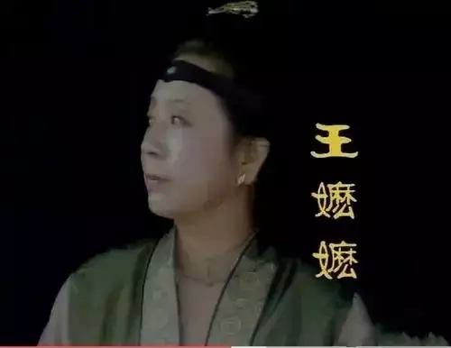 属兔女容易出轨的年龄，属兔女人在床上的态度