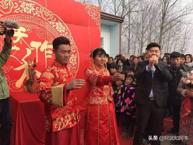 婚礼主持词顺口溜，2022 年婚礼主持词