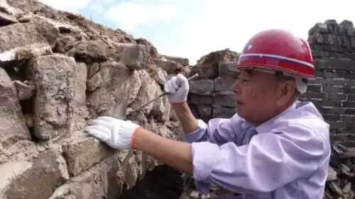 998属虎城墙土命运，我属虎城墙土命好不好"