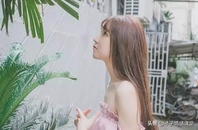 男兔女鸡大6岁的婚姻好不好，兔配鸡的婚姻上等