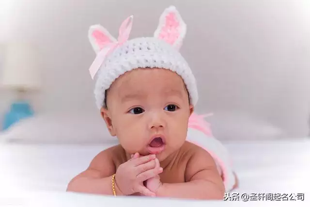 女属鼠佩戴什么比较好，属鼠的佩戴什么最旺财