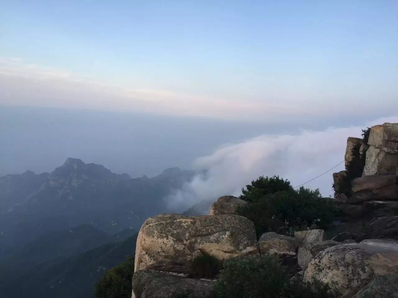 1、我快要被男友甩了（天蝎男），特别想挽回，可是不知道该怎么办，请好心人支招……