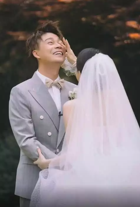 4、可以和两个人结婚吗:两个人结婚一定要互相爱才可以吗？