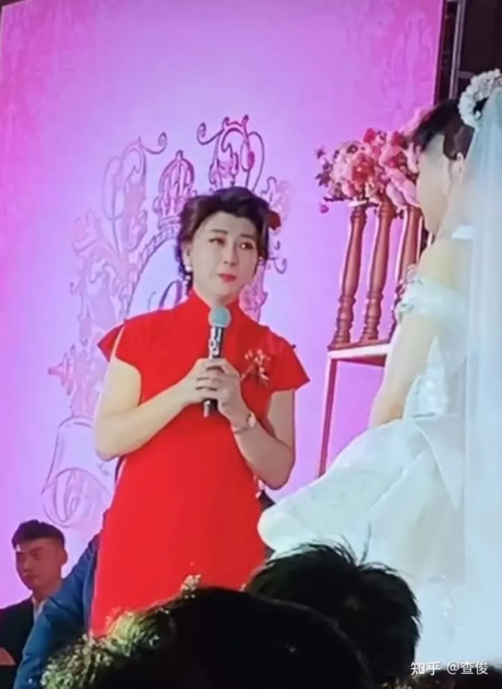 8、为什么不参加二婚婚礼:离过婚的女人为什么不能参加别人的婚礼?