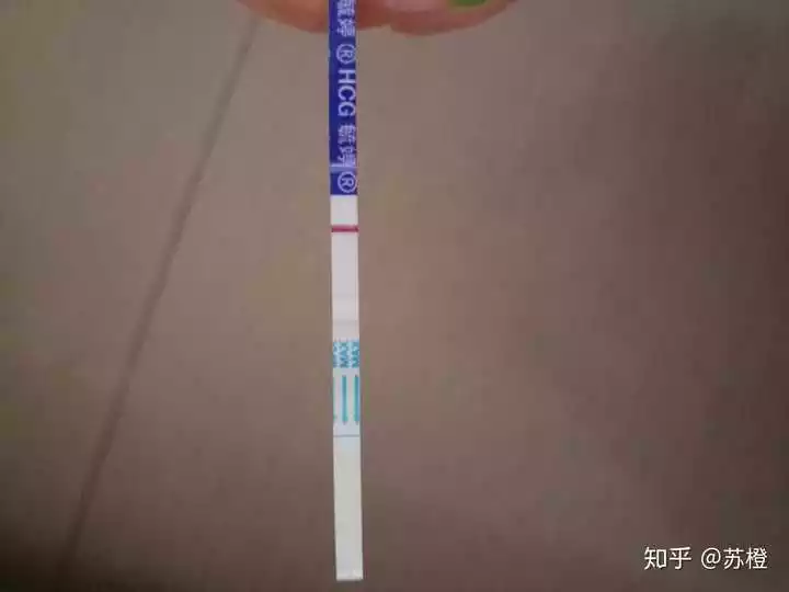 3、试纸一深一浅生了男孩:着床时男孩女孩是一样的感觉吗