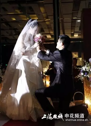 2、离婚重新结婚要离婚证吗:双方离婚在办结婚证需要以前的离婚证吗