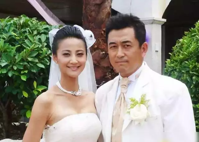 3、离二次婚的男人的后果:我正在和一个离过两次婚的男人交往会有什么后果