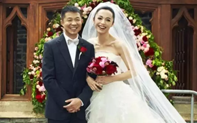 2、二婚和头婚哪个会幸福:“头婚”和“再婚”对于女人，哪个更能入心？