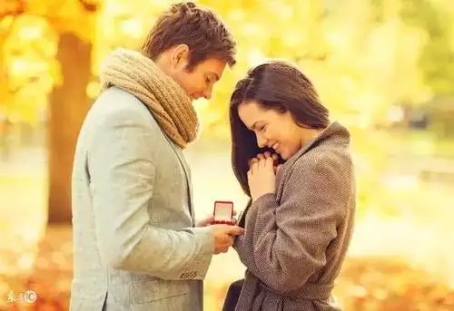 1、女人头婚好还是二婚好:女人头婚和二婚到底有什么区别？