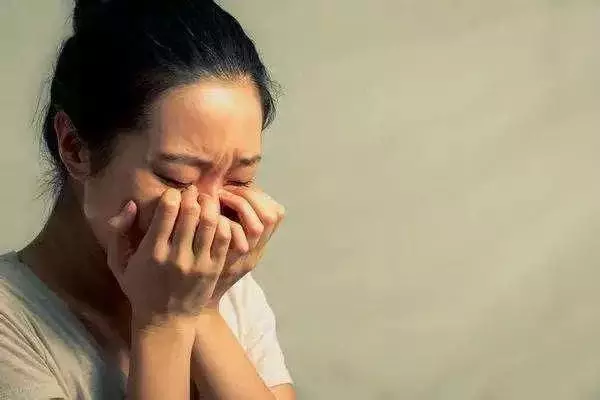 1、要不要嫁给一个二婚男人:嫁给二婚的男人好吗？