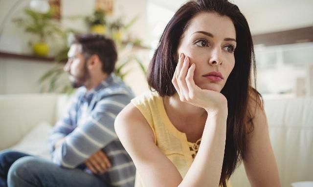 2、闹离婚不联系你的男人:老公坚决要离婚我打发信息都不回我,是对我死心了吗