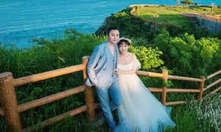 1、二婚拍婚纱照带孩子合适吗:二婚需要拍婚纱照啊？？