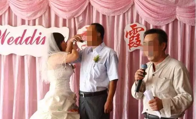 2、嫁二婚男父母觉得丢人:父母反对嫁给二婚男人,我又很爱他,怎么说服呢?