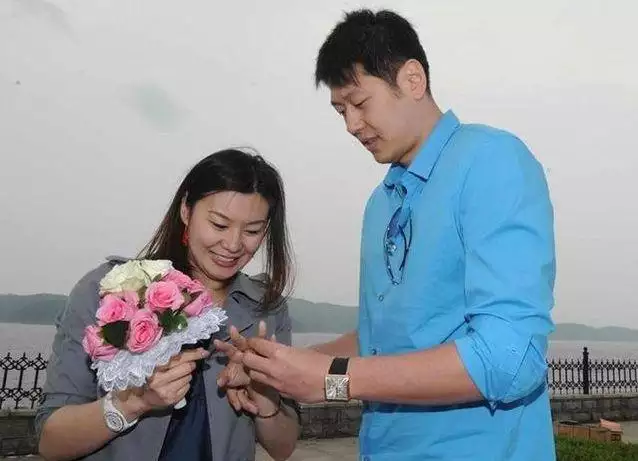 1、前妻和二婚妻子的区别:二婚妻子和头婚妻子有何区别？