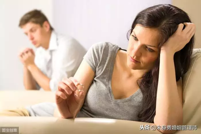 1、男人离婚不离家的心理:为什么很多女人选择离婚不离家？