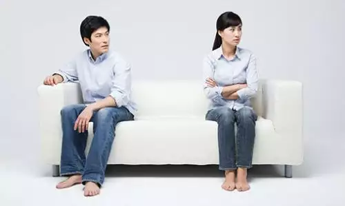 2、外遇的男人心理分析:婚外感情中，出轨的男人通常有哪两种心态？