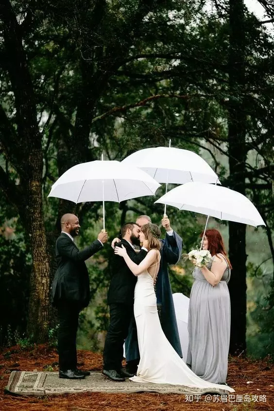 2、结婚当天下雨好不好:结婚当天下雨了，好不好？