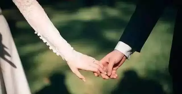 2、老人说的上等婚姻、中等婚姻、下等婚姻、忌婚该不该信？有没有什么解释？