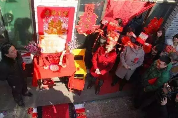 1、办喜事选什么日子好:结婚什么样的日子好 挑选一个有意义的日子