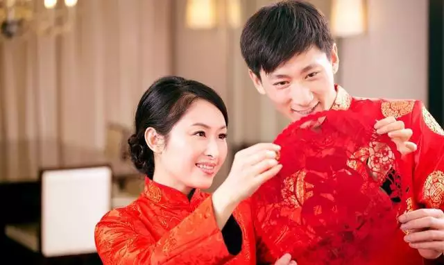 夫妻结婚40年叫什么：结婚四十年是什么婚