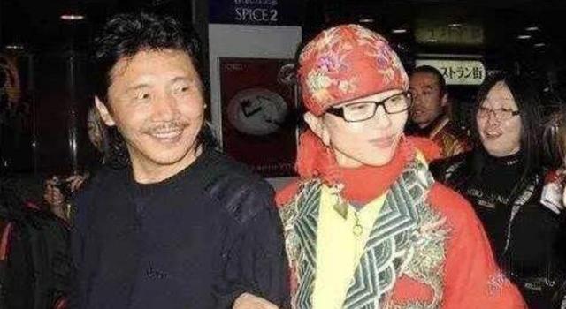 八字预测杨丽萍婚姻