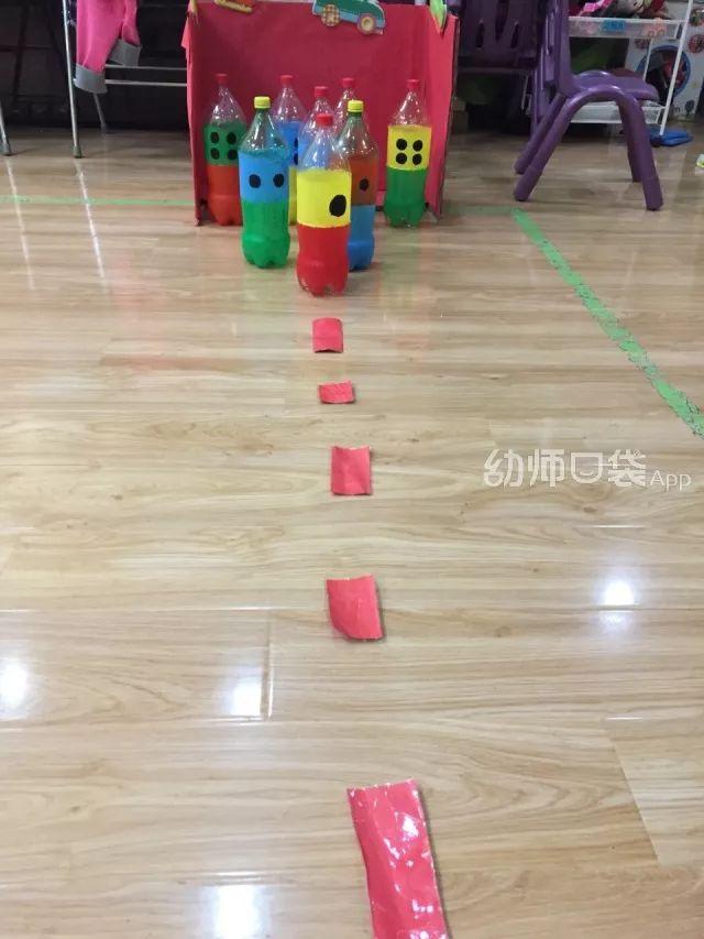 幼儿八字拉力绳怎么玩