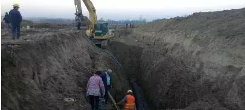 道路八字路口标高