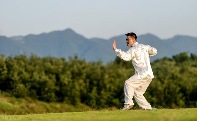 八字顶尖人才特点