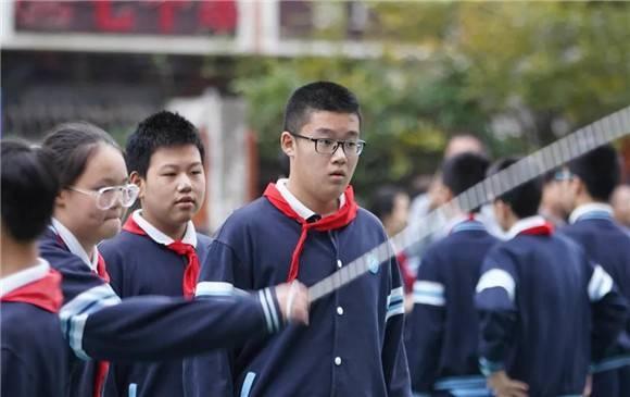 三分钟八字跳绳成绩