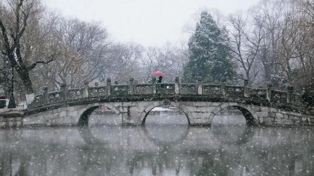 任翔朝阳免费周公算命