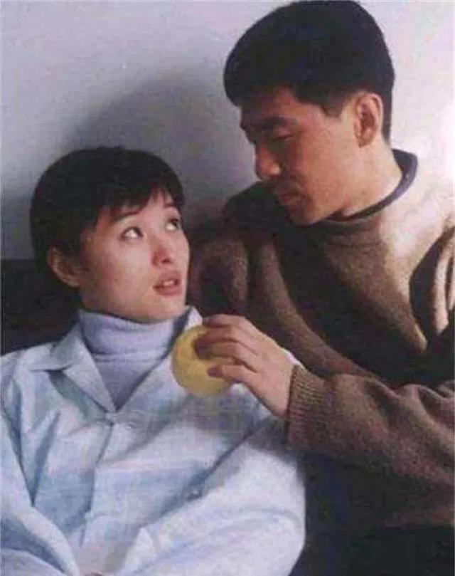 大龄未婚女明星八字