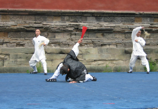 武当山道士免费算命准吗 武当山上面的道士算命准吗