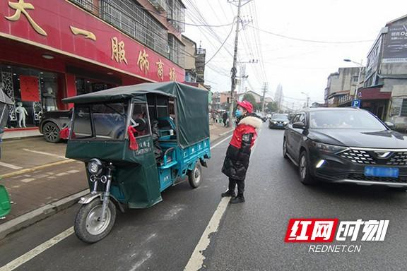 八字哨镇怎么去