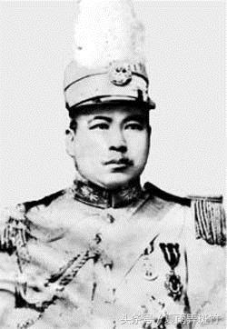 杨森八字近代名人